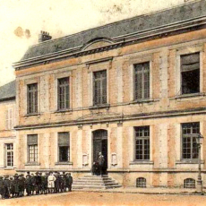 1885
