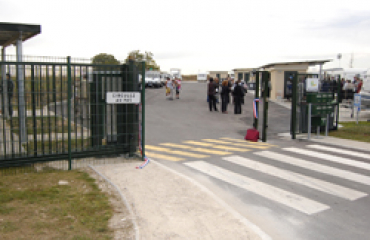 Entrée de l'aire d'accueil des gens du voyage